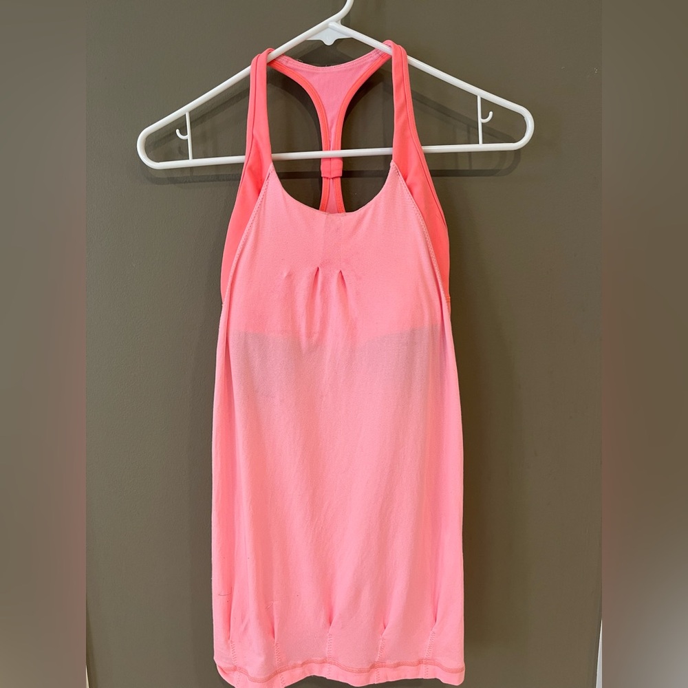 Lululemon tank top